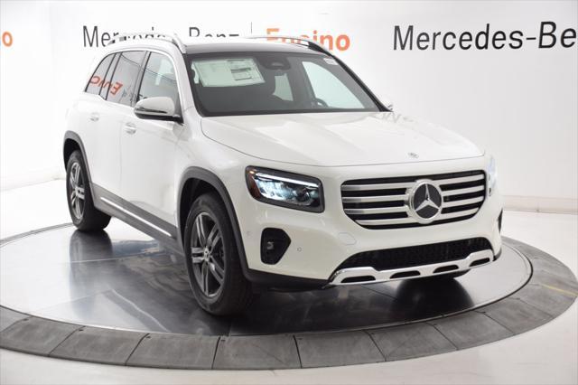 new 2024 Mercedes-Benz GLB 250 car, priced at $49,590