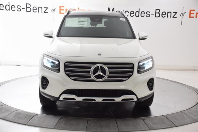 new 2024 Mercedes-Benz GLB 250 car, priced at $49,590