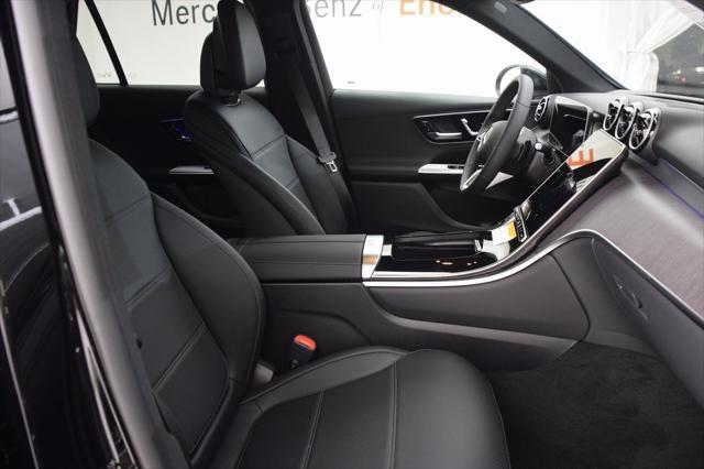 new 2025 Mercedes-Benz GLC 300 car, priced at $51,625