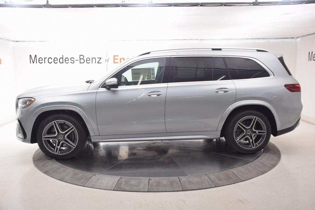 new 2025 Mercedes-Benz GLS 450 car, priced at $95,365