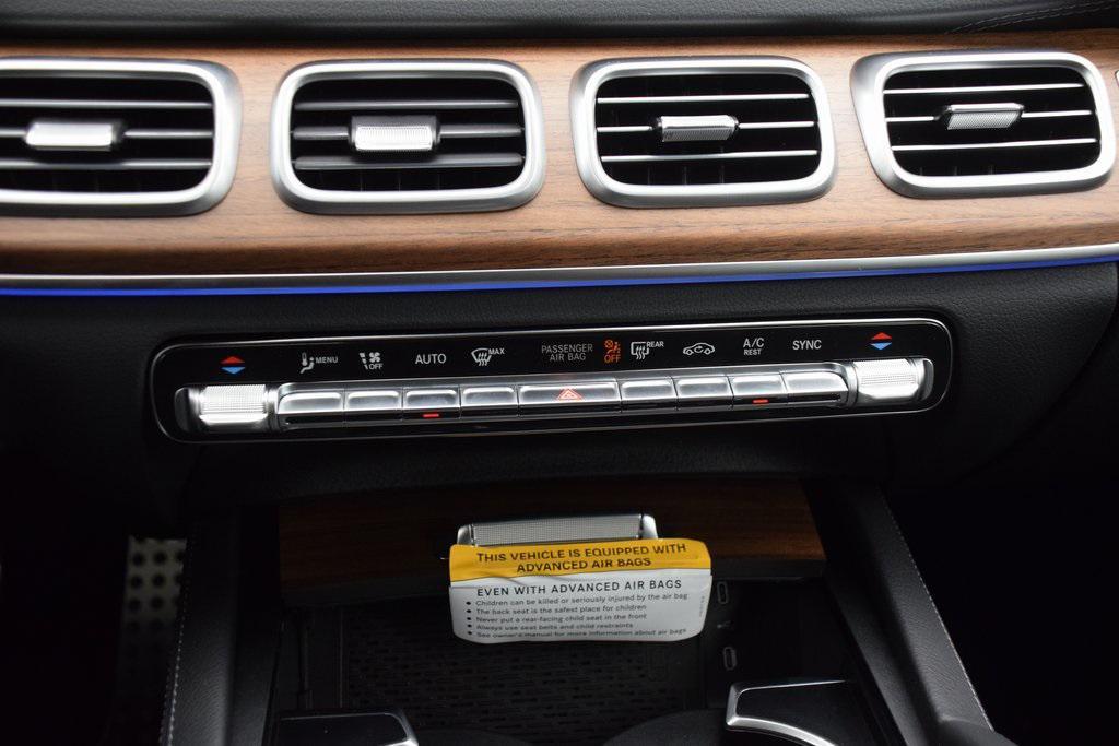 new 2025 Mercedes-Benz GLS 450 car, priced at $95,365