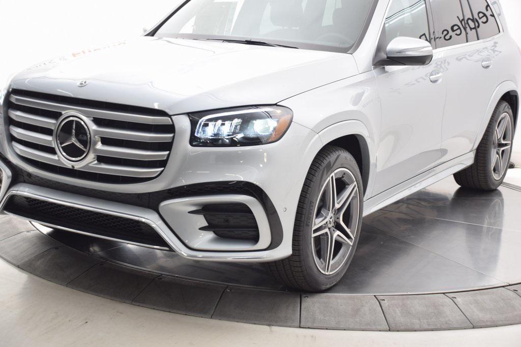 new 2025 Mercedes-Benz GLS 450 car, priced at $95,365
