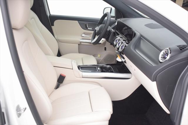 new 2025 Mercedes-Benz GLA 250 car, priced at $48,165