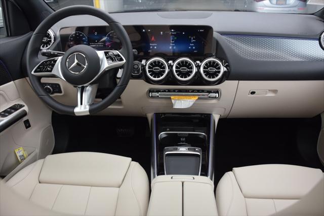new 2025 Mercedes-Benz GLA 250 car, priced at $48,165