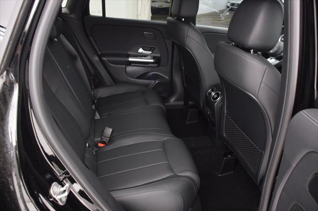 new 2025 Mercedes-Benz GLA 250 car, priced at $48,165