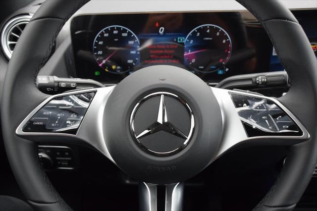 new 2025 Mercedes-Benz GLA 250 car, priced at $48,165