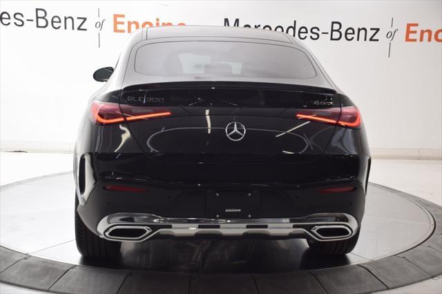 new 2025 Mercedes-Benz GLC 300 car, priced at $65,005