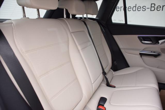 new 2025 Mercedes-Benz GLC 350e car, priced at $63,725