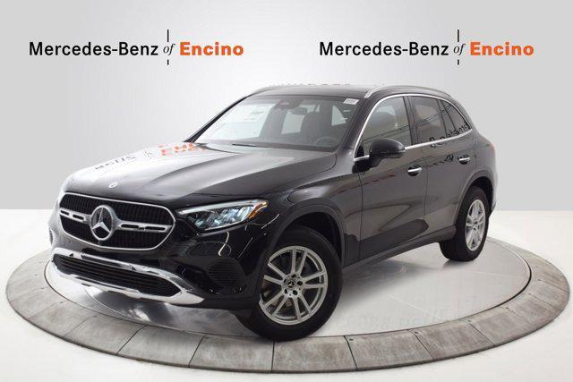 new 2025 Mercedes-Benz GLC 300 car, priced at $53,425