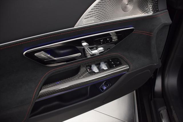 new 2025 Mercedes-Benz AMG SL 63 car