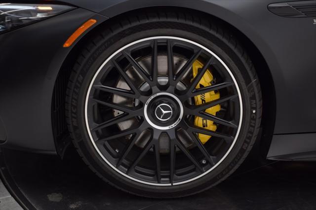 new 2025 Mercedes-Benz AMG SL 63 car