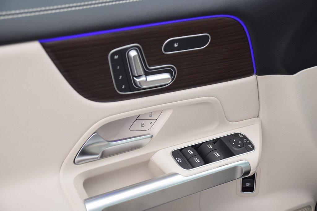 new 2026 Mercedes-Benz GLB 250 car, priced at $49,990