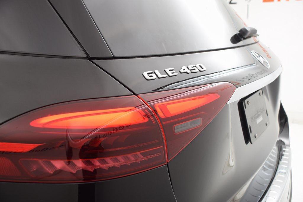 new 2026 Mercedes-Benz GLE 450 car, priced at $77,200