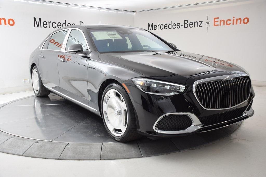 new 2024 Mercedes-Benz Maybach S 580 car, priced at $200,945