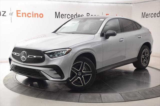 new 2025 Mercedes-Benz GLC 300 car, priced at $65,205