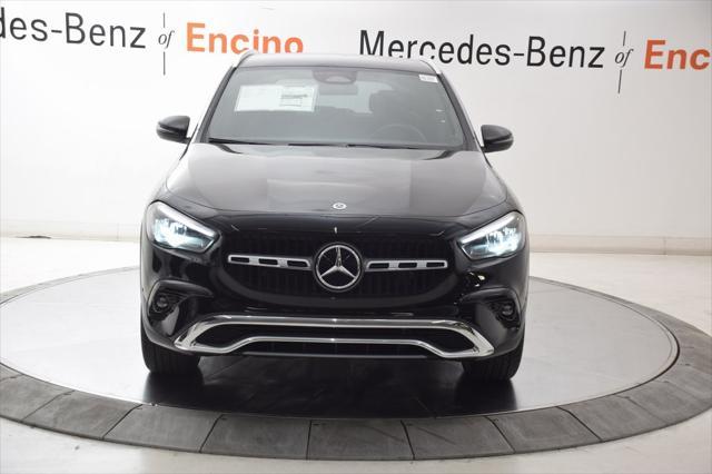 new 2025 Mercedes-Benz GLA 250 car, priced at $44,620