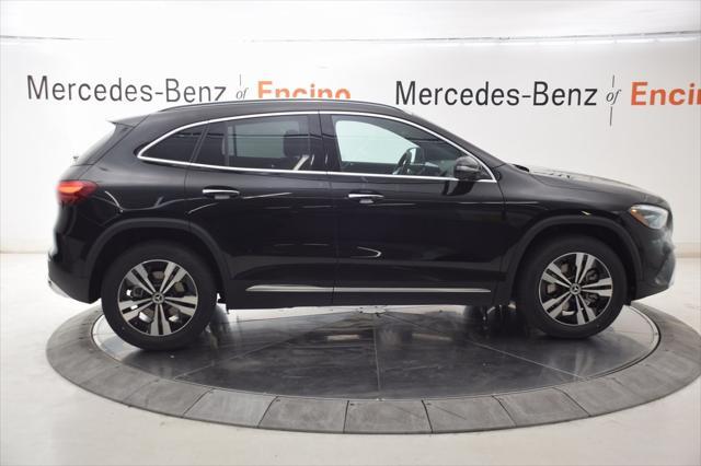 new 2025 Mercedes-Benz GLA 250 car, priced at $44,620