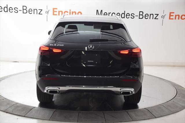 new 2025 Mercedes-Benz GLA 250 car, priced at $44,620