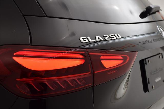 new 2025 Mercedes-Benz GLA 250 car, priced at $44,620