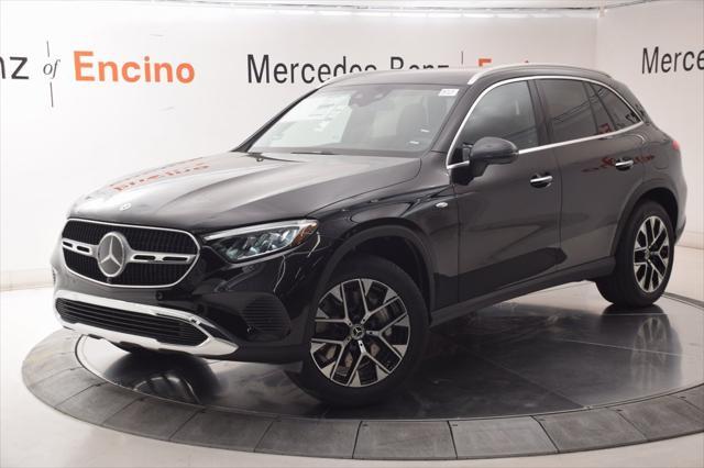 new 2025 Mercedes-Benz GLC 350e car, priced at $64,375