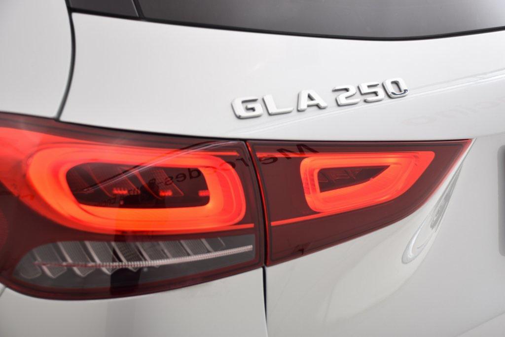 used 2022 Mercedes-Benz GLA 250 car, priced at $30,997