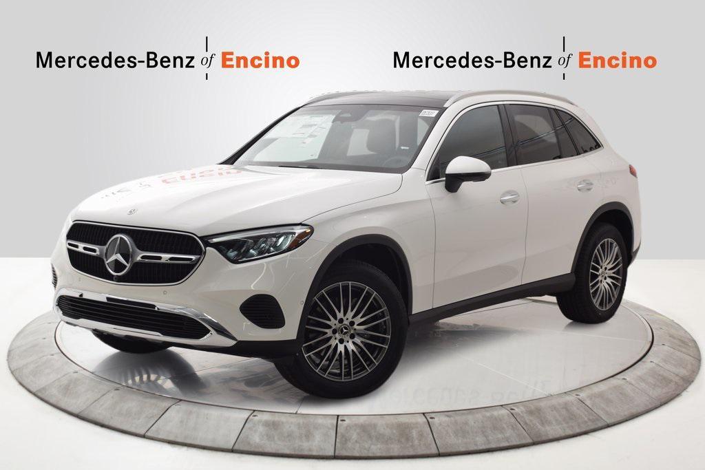 new 2025 Mercedes-Benz GLC 300 car, priced at $54,915