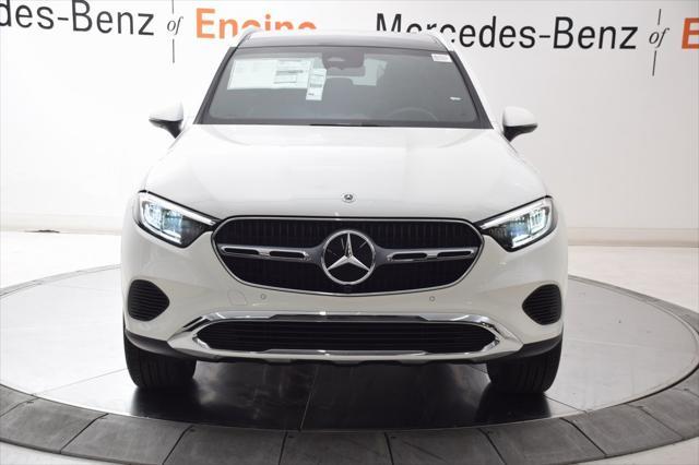 new 2025 Mercedes-Benz GLC 300 car, priced at $54,915