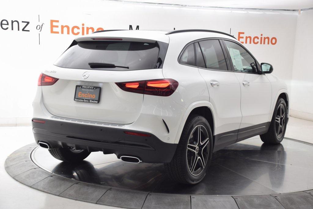 used 2025 Mercedes-Benz GLA 250 car, priced at $37,997