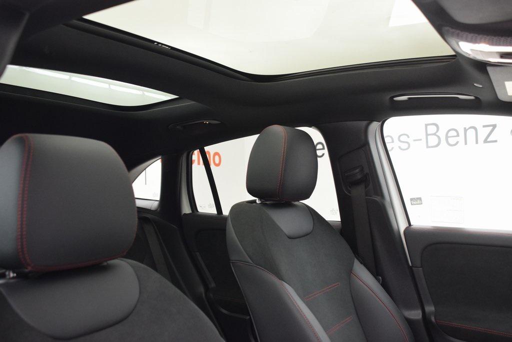 used 2025 Mercedes-Benz GLA 250 car, priced at $37,997