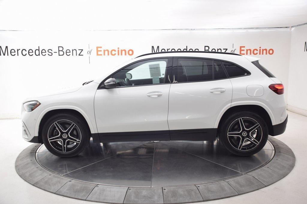 used 2025 Mercedes-Benz GLA 250 car, priced at $37,997