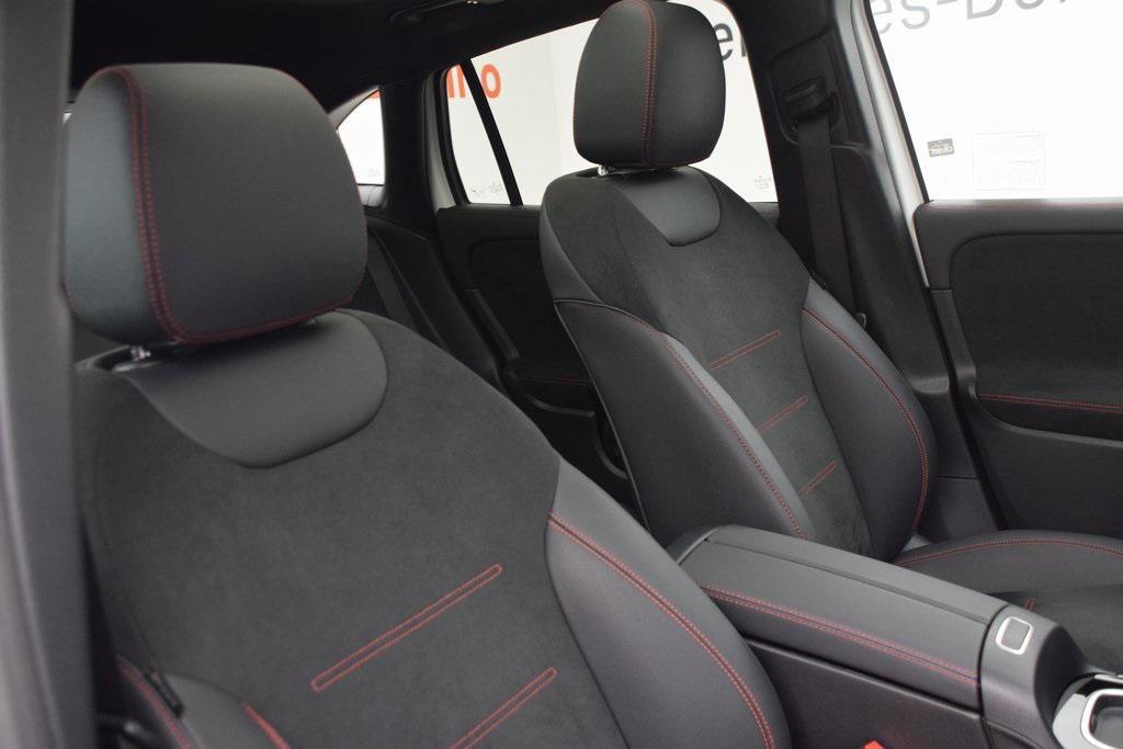 used 2025 Mercedes-Benz GLA 250 car, priced at $37,997