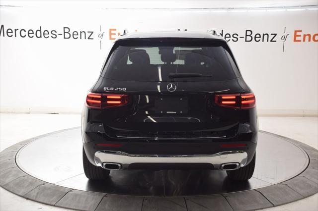 new 2025 Mercedes-Benz GLB 250 car, priced at $47,470