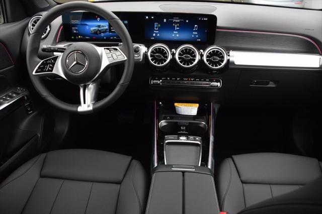 new 2025 Mercedes-Benz GLB 250 car, priced at $47,470