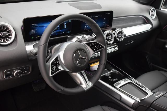new 2025 Mercedes-Benz GLB 250 car, priced at $47,470