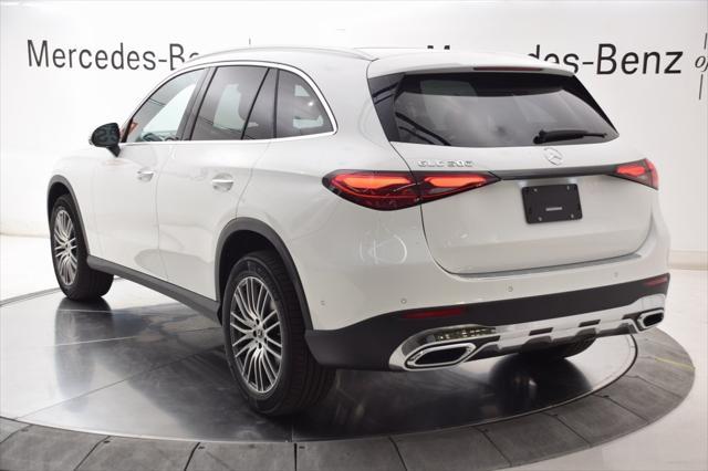 new 2025 Mercedes-Benz GLC 300 car, priced at $55,625