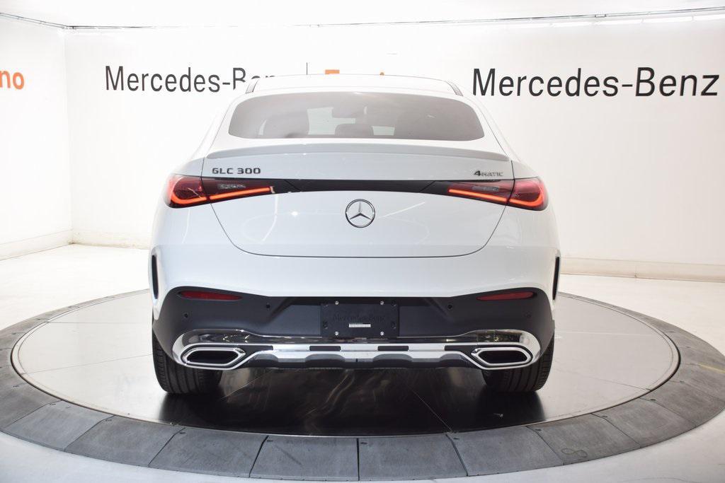 new 2025 Mercedes-Benz GLC 300 car, priced at $64,255