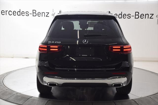 new 2025 Mercedes-Benz GLB 250 car, priced at $47,420
