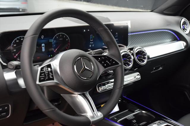 new 2025 Mercedes-Benz GLB 250 car, priced at $47,420