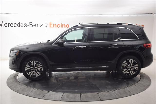 new 2025 Mercedes-Benz GLB 250 car, priced at $47,420