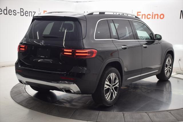 new 2025 Mercedes-Benz GLB 250 car, priced at $47,420