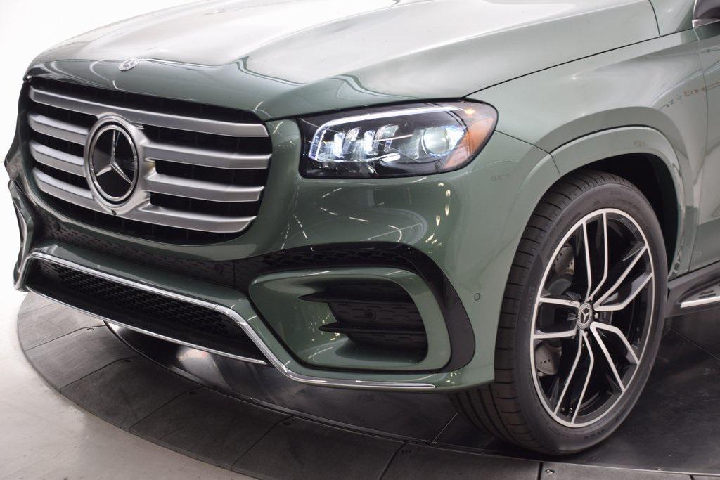 new 2025 Mercedes-Benz GLS 580 car, priced at $128,995