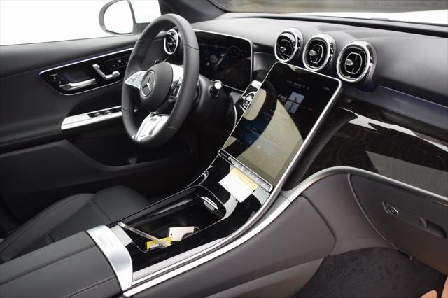 new 2025 Mercedes-Benz GLC 300 car, priced at $53,225