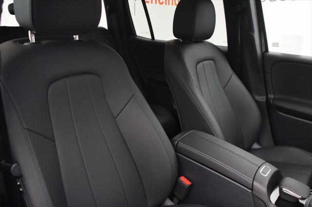 used 2022 Mercedes-Benz GLB 250 car, priced at $29,998