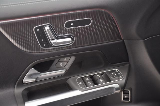 used 2022 Mercedes-Benz GLB 250 car, priced at $29,998