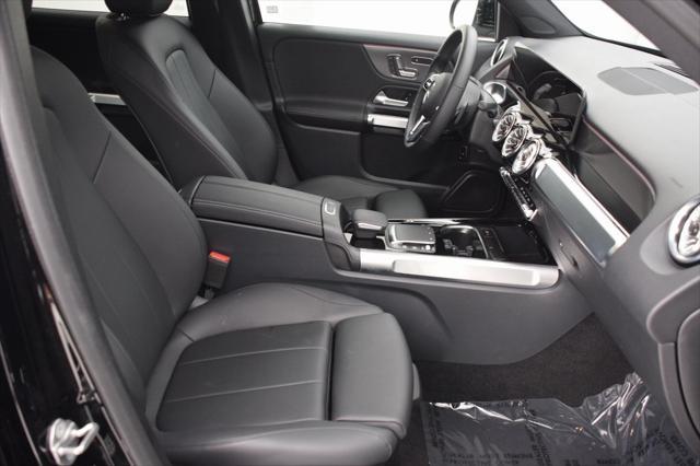 used 2022 Mercedes-Benz GLB 250 car, priced at $29,998