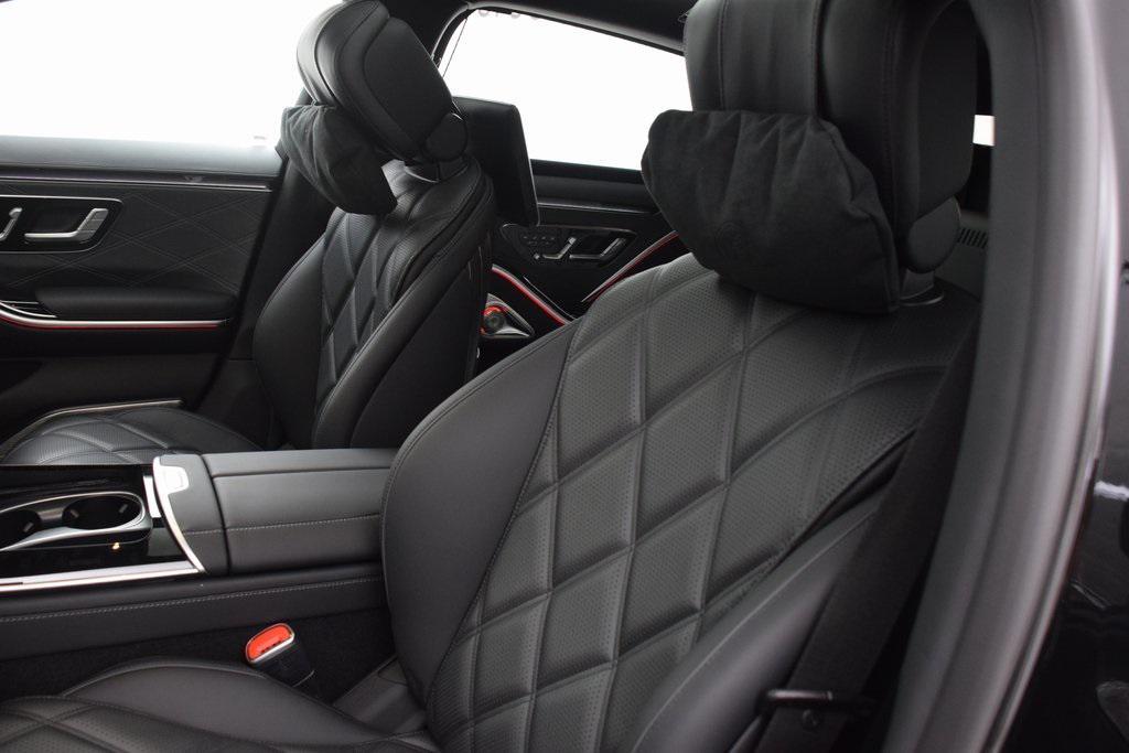 new 2024 Mercedes-Benz S-Class car, priced at $260,300
