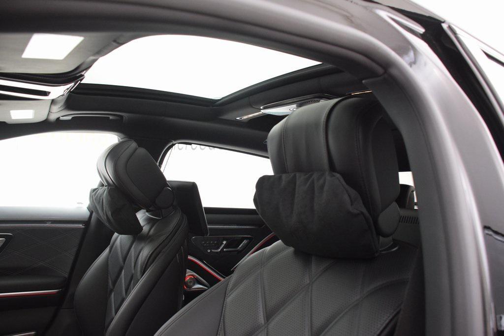 new 2024 Mercedes-Benz S-Class car, priced at $260,300