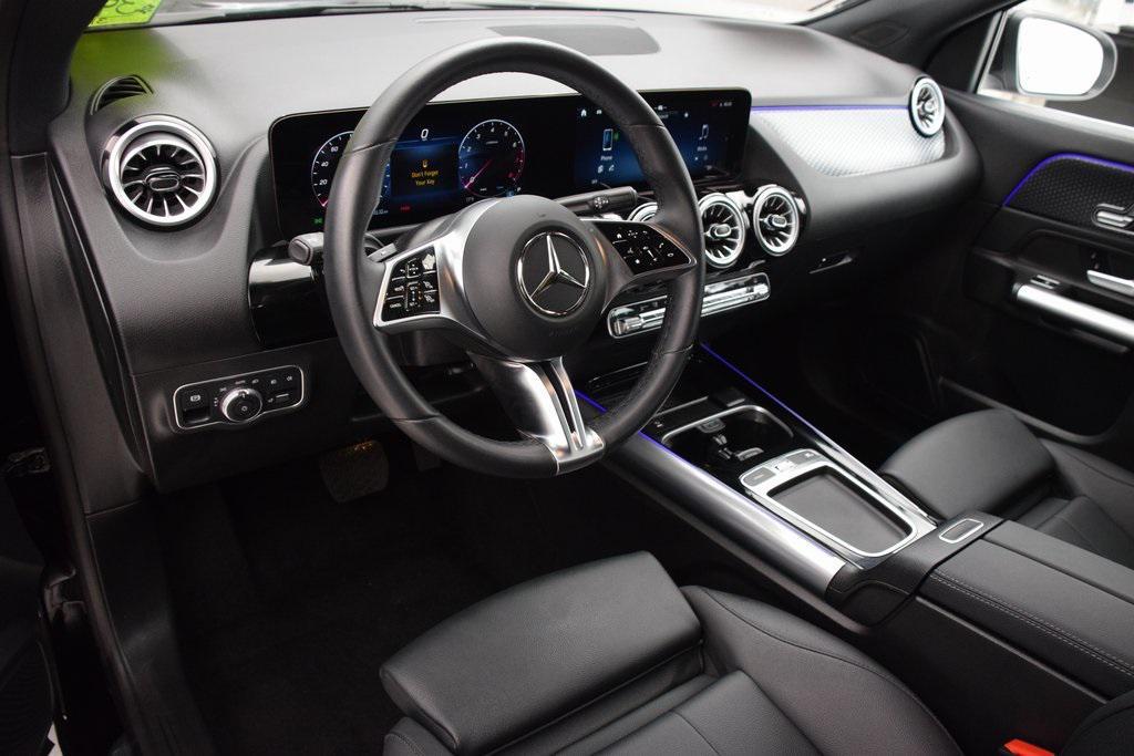 used 2025 Mercedes-Benz GLA 250 car, priced at $35,997