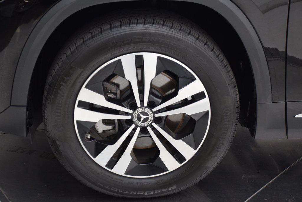 used 2025 Mercedes-Benz GLA 250 car, priced at $35,997