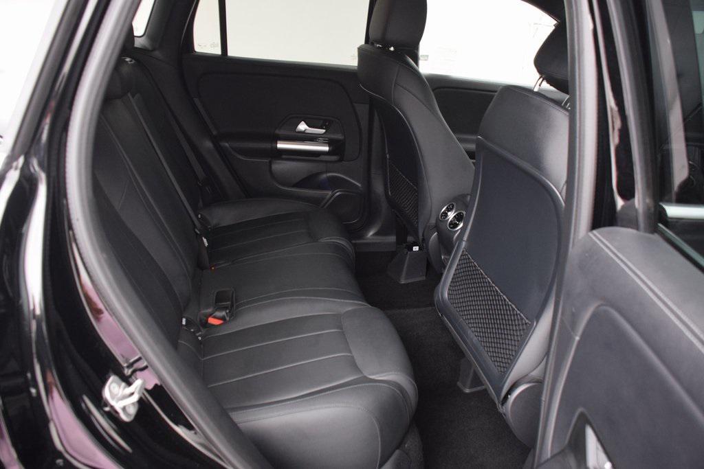 used 2025 Mercedes-Benz GLA 250 car, priced at $35,997